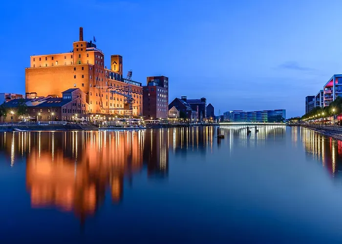 City Apartment Duisburg 2#Netflix &Wlan &Kingsize Bett & Kaffee Maschine & Central & 500M Innenhafen & 2 Min U Bahn