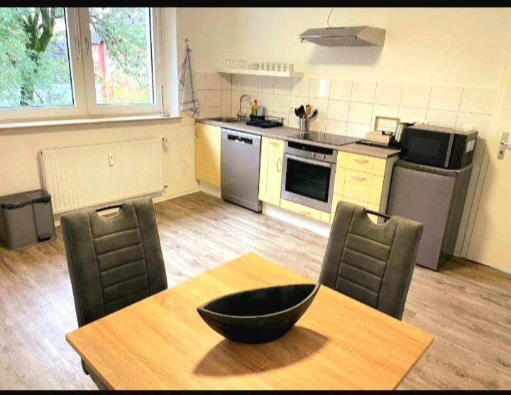 Apartment Netflix &wlan & Kingsize Bett & Big Tv & Duisburg